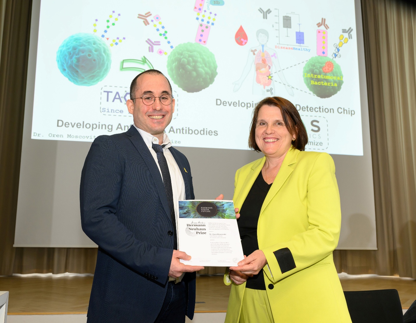 Hermann Neuhaus Prize ceremony